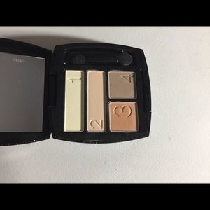 AVON TRUE COLOR Matte Eyeshadow Quad